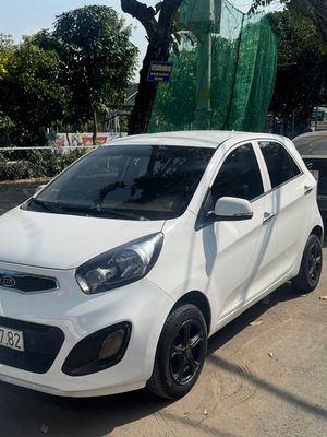 Kia Morning 2011 Trắng.Fom mới.xe zin đẹp êm.Gluu