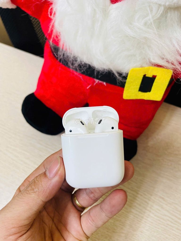 Tai nghe Apple AirPods 2 Trắng CHÍNH HÃNG APPLE. Mua bán Tivi, Âm thanh tại Quận Đống Đa Hà Nội được đăng bởi NHẬT LỆ CAMERA hình 1