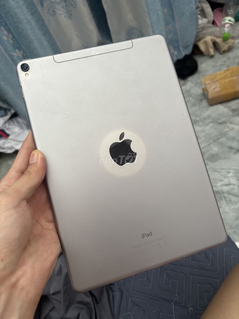 Apple iPad Pro 10.5 inch wifi + 4G Bạc 256gb. Mua bán Máy tính bảng tại Quận Gò Vấp Tp Hồ Chí Minh được đăng bởi phu hình 1