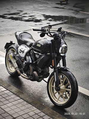 Ducati cafe racer chưa từng ra khỏi thành phố. Mua bán Xe máy tại Thành phố Thủ Đức Tp Hồ Chí Minh được đăng bởi Tonkin