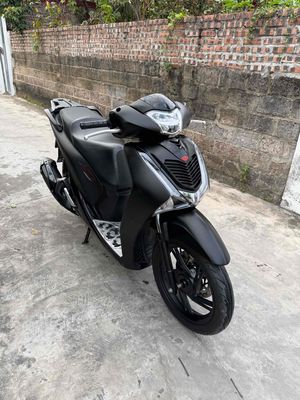 Cần bán sh 150 cbs 2019 máy zin chính chủ