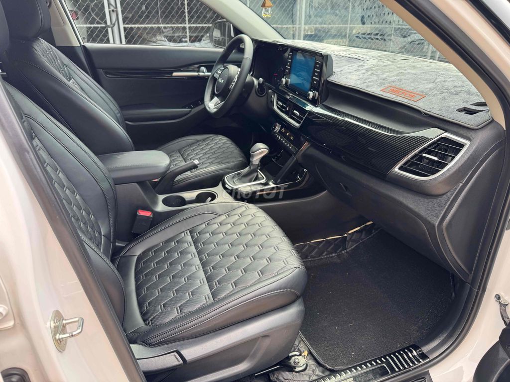 Kia Seltos 1.4 Turbo Luxury 2024 - 26.000km. Mua bán Ô tô tại Thành phố Biên Hòa Đồng Nai được đăng bởi Tuấn Nguyễn hình 10