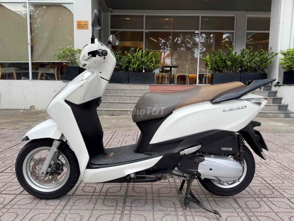 Honda Lead 125 Fi 2014 с номерами Хошимина