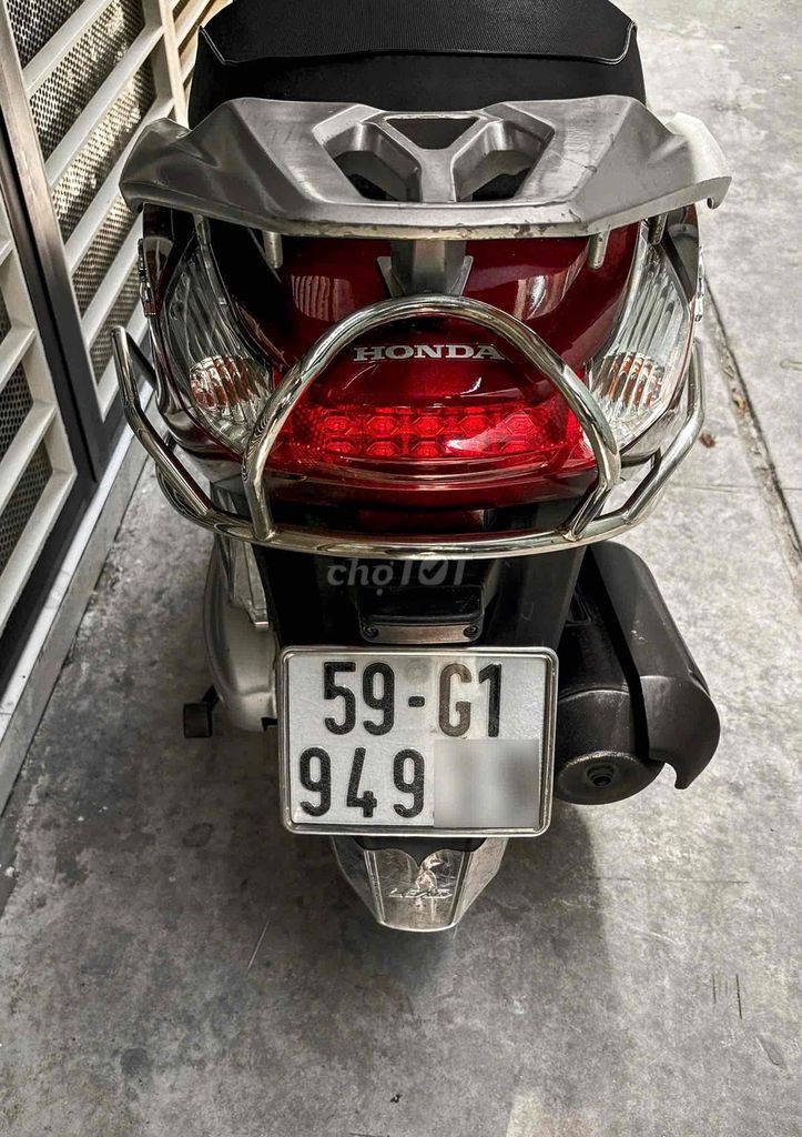 Lead 125 đề từ màu đỏ đô cần bán. xe đep máy êm. Mua bán Xe máy tại Quận 11 Tp Hồ Chí Minh được đăng bởi Anh Bên hình 6