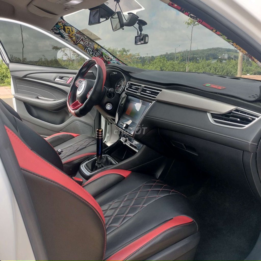 MG5 2024 Trắng 5 chỗ Số sàn. Mua bán Ô tô tại Huyện Cư M'gar Đắk Lắk được đăng bởi Phap hình 2