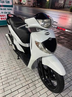 Sh 150 2006 nhập Ý máy zin.. Mua bán Xe máy tại Quận Ô Môn Cần Thơ được đăng bởi Trần Tùng