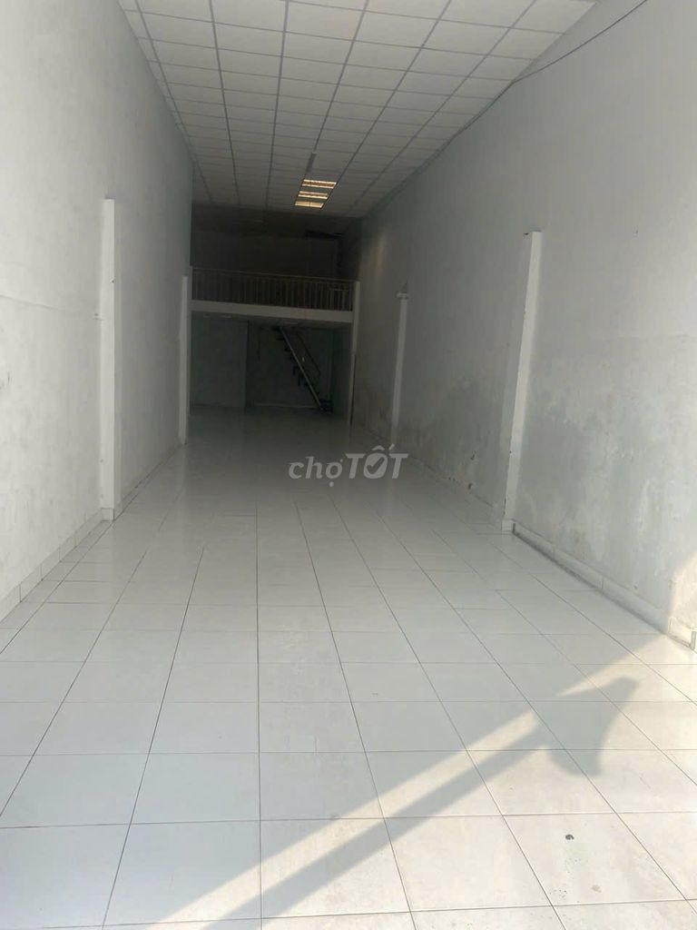 Cho Thuê Nhà Kho 120m2 Tam Bình, Thủ Đức