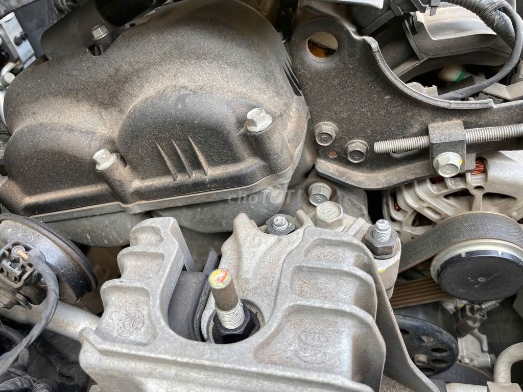 Hyundai Elantra 2019 1.6 AT - 100000 km. Mua bán Ô tô tại Thành phố Dĩ An Bình Dương được đăng bởi Siêu Thị Ô Tô Bình Dương  hình 10