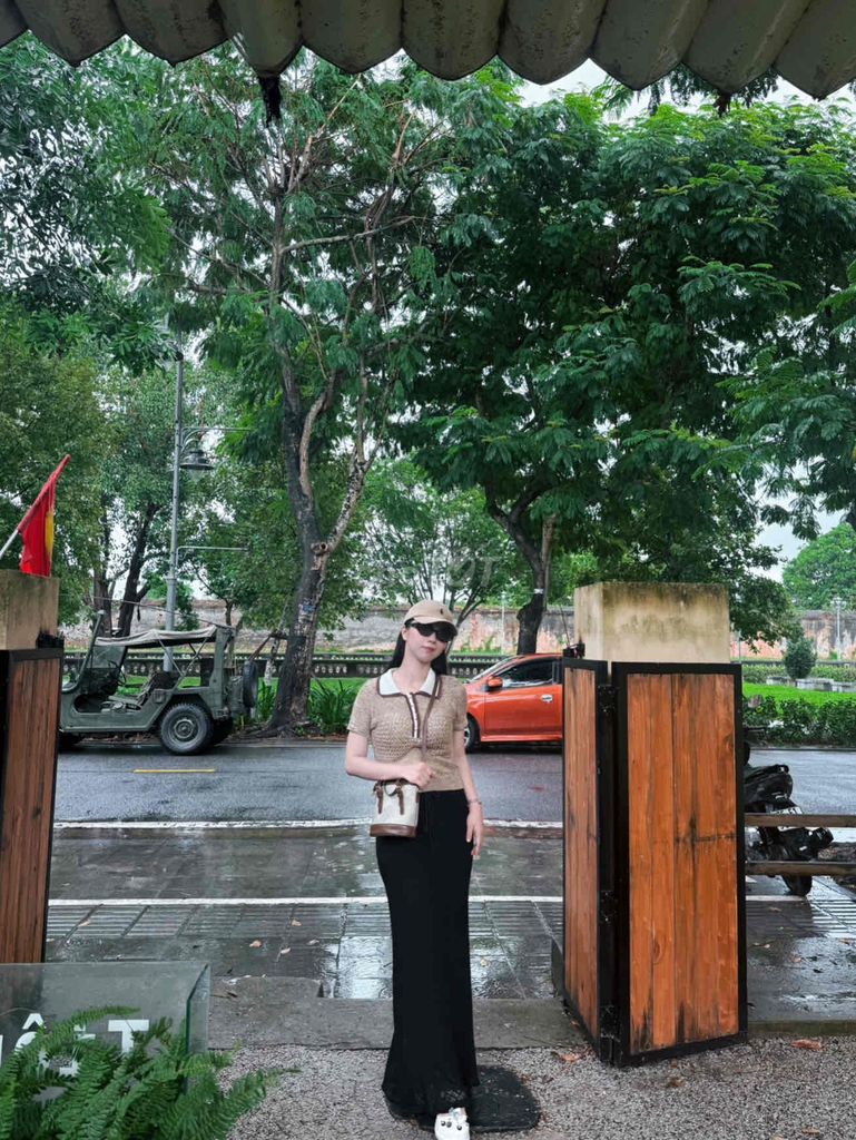 Áo thun nữ dệt kim size M Đã sử dụng. Mua bán Quần áo tại Quận Cẩm Lệ Đà Nẵng được đăng bởi Tên chưa cung cấp hình 1