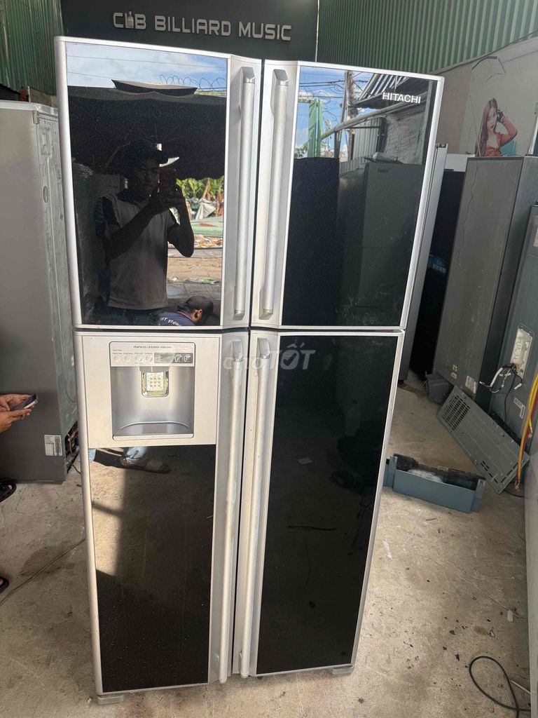 Tủ lạnh Hitachi 550L Đen. Mua bán Tủ lạnh tại Thành phố Thủ Đức Tp Hồ Chí Minh được đăng bởi Nam Huỳnh hình 1