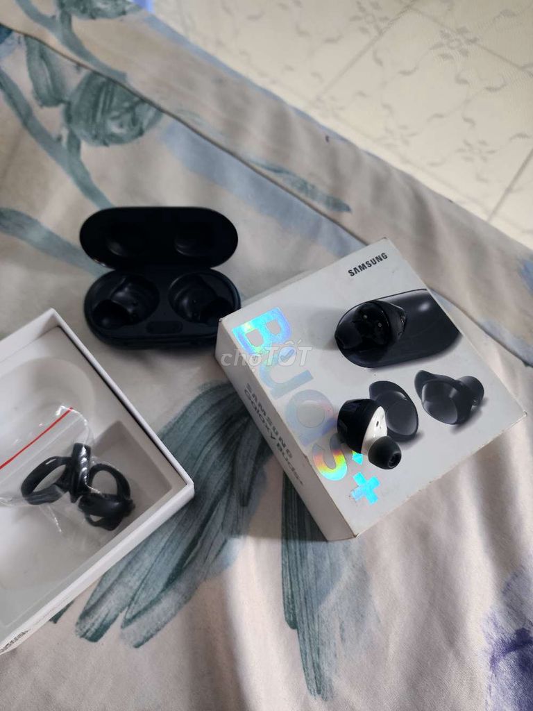 xác tai nghe Samsung Buds+ Đen . Mua bán Tivi, Âm thanh tại Quận Cầu Giấy Hà Nội được đăng bởi Nguyễn Văn Sơn hình 1