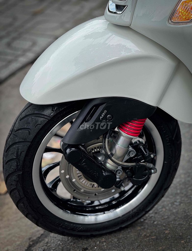Vespa Sprint 125i 2022 Chính chủ ký. Mua bán Xe máy tại Thành phố Biên Hòa Đồng Nai được đăng bởi Xe Máy Sơn Trung Duy hình 6