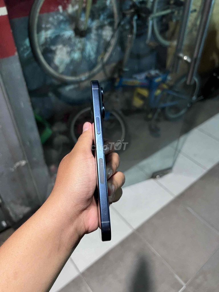 Apple iPhone 15 Pro Max 256GB Xám Quốc tế. Mua bán Điện thoại tại Quận 8 Tp Hồ Chí Minh được đăng bởi Thanh Tài hình 1
