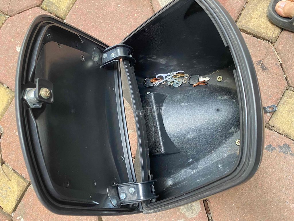 Vừa mua mới k sử dụng ai cần liên hệ. Mua bán Phụ tùng xe tại Quận Cầu Giấy Hà Nội được đăng bởi sún hình 3