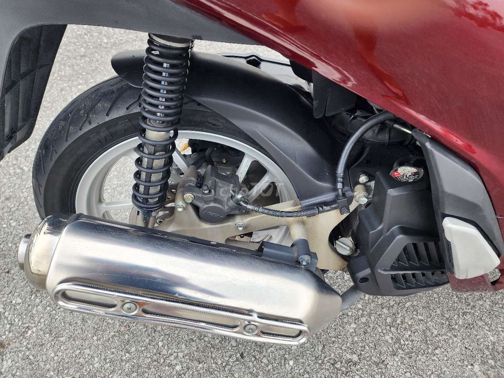 Bán chiếc SH lên vỏ ý máy zin hồ sơ cầm tay. Mua bán Xe máy tại Thành phố Hà Tĩnh Hà Tĩnh được đăng bởi D Watch hình 7