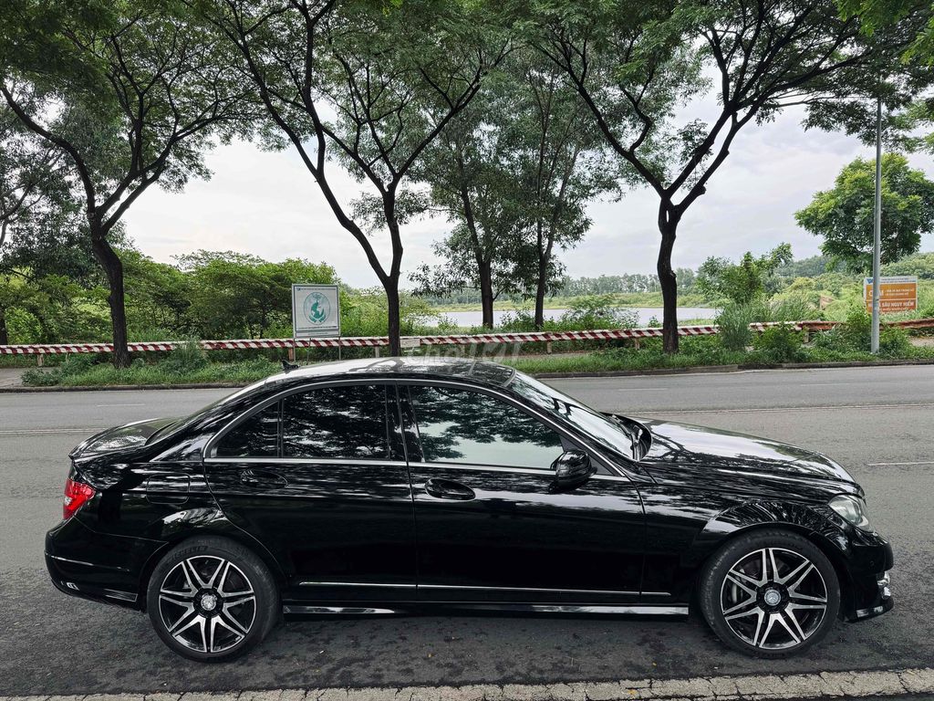 Mercedes C300 AMG Plus Sx2014 Siêu hiếm ✅. Mua bán Ô tô tại Thành phố Dĩ An Bình Dương được đăng bởi Nguyễn Sơn Auto hình 5