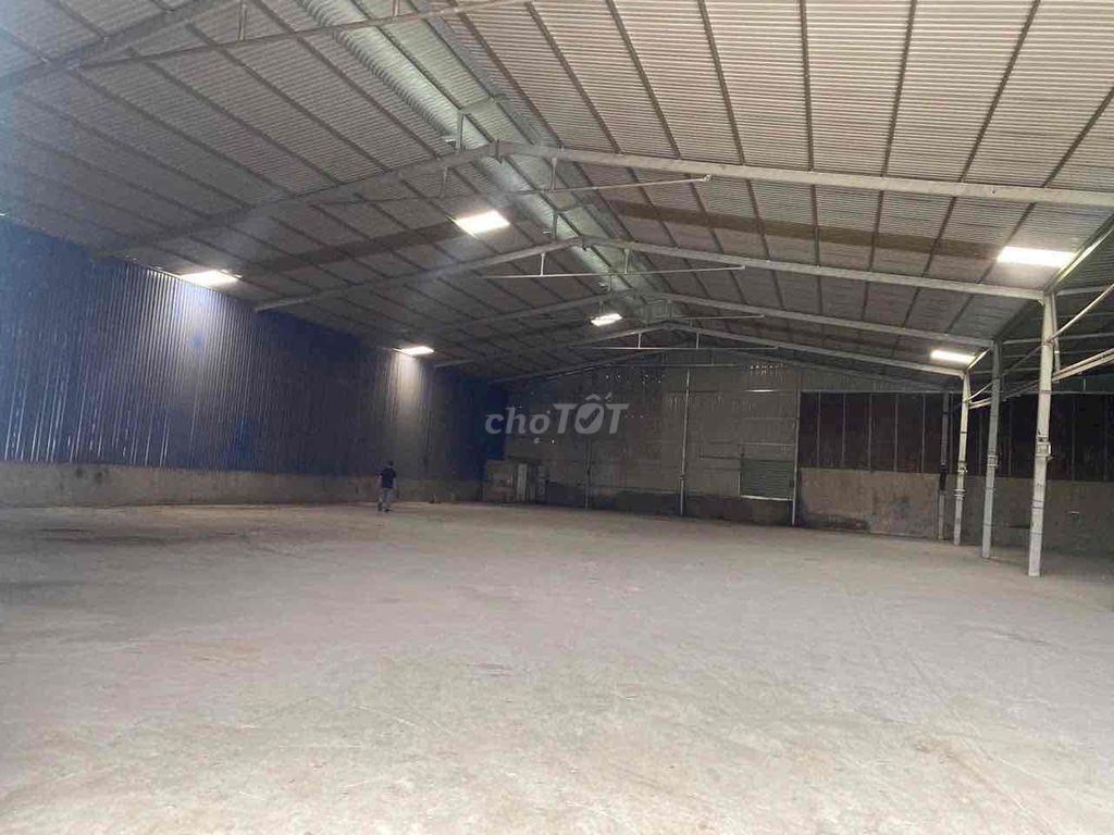 xưởng dt 1100m2 bình chuẩn, thuận an, bình dương