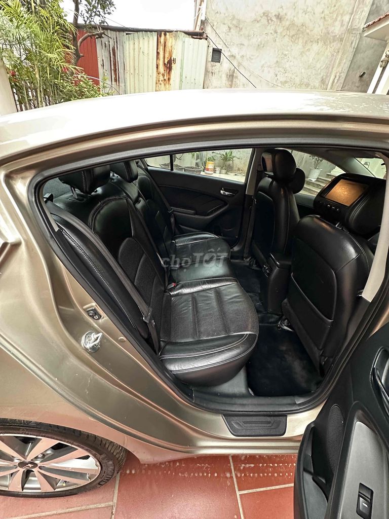 Kia K3 2014 2.0 AT - 18 km. Mua bán Ô tô tại Huyện Đông Anh Hà Nội được đăng bởi Huong hình 5