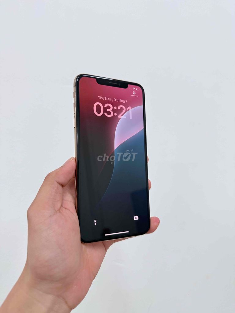 iPhone Xs Max 256GB Vàng Like New 99% Zin Nguyên. Mua bán Điện thoại tại Quận Đống Đa Hà Nội được đăng bởi Tùng Táo Hanoi Mobile hình 1