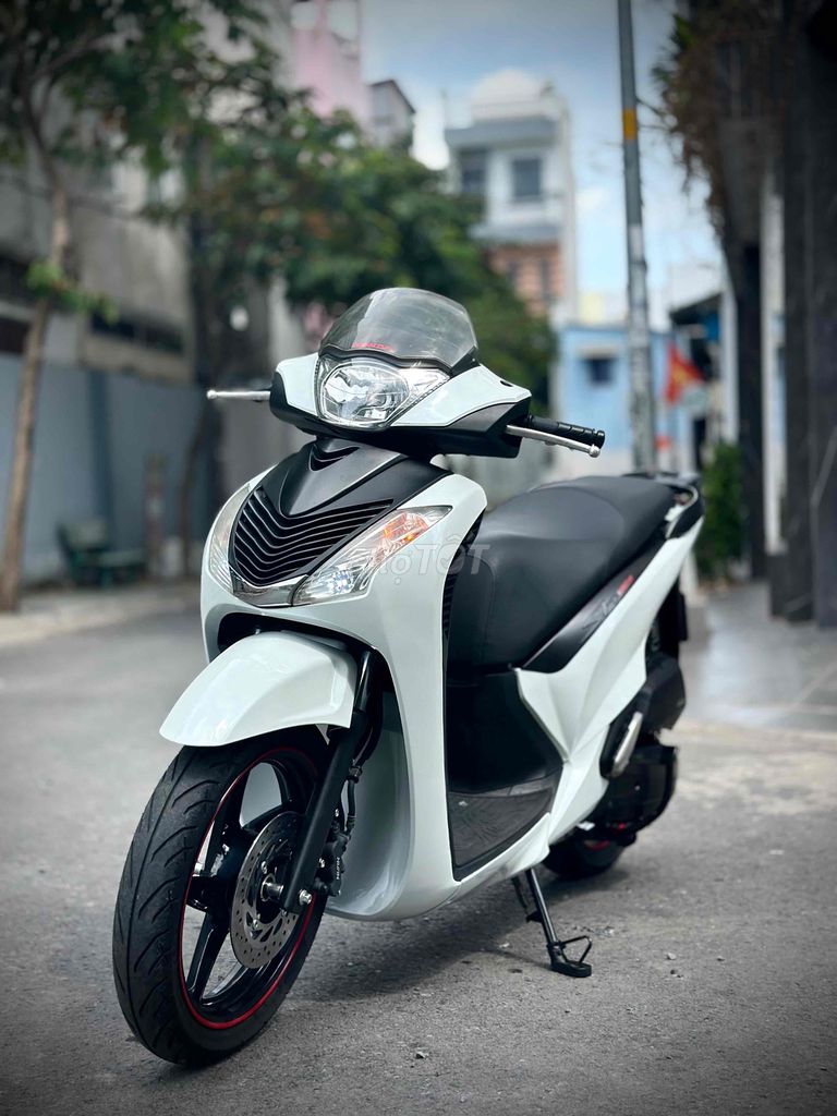 🌈Honda Sh 125i vn Up Sh Ý 2010 Chất Xe Zin Siêu Đẹ. Mua bán Xe máy tại Quận Gò Vấp Tp Hồ Chí Minh được đăng bởi Xe Máy Hiệp Phát hình 1