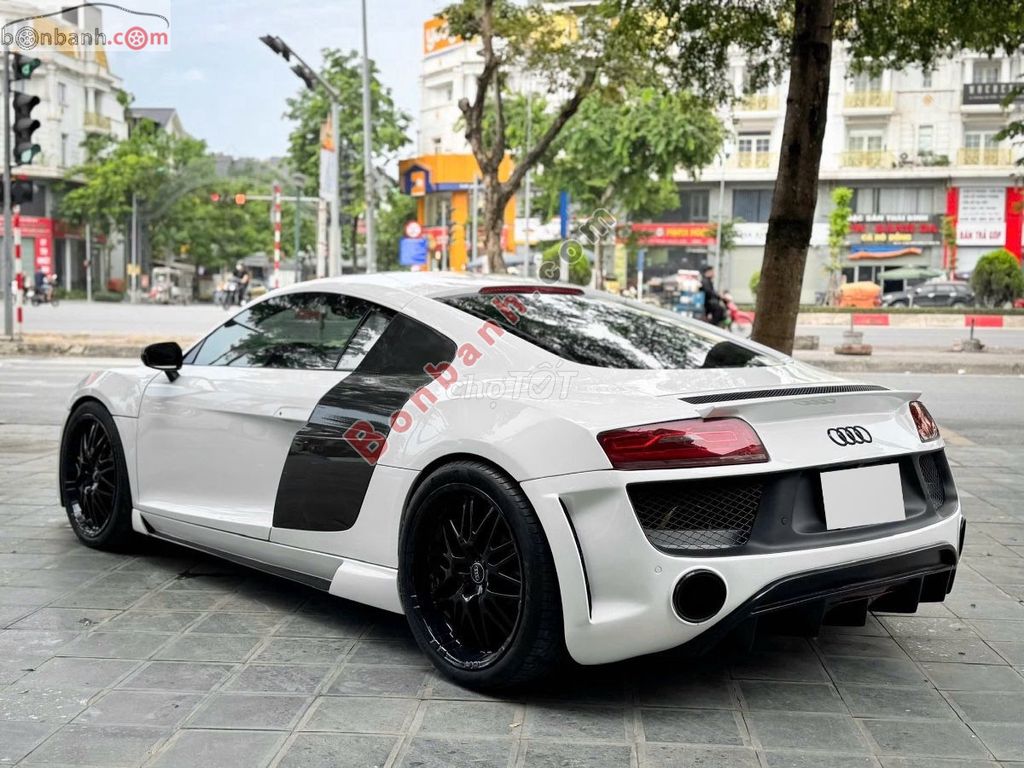 Audi R8 V8-Lăn Bánh Lần Đầu 2009. Mua bán Ô tô tại Quận Hà Đông Hà Nội được đăng bởi Trường Thịnh Phát Auto hình 1