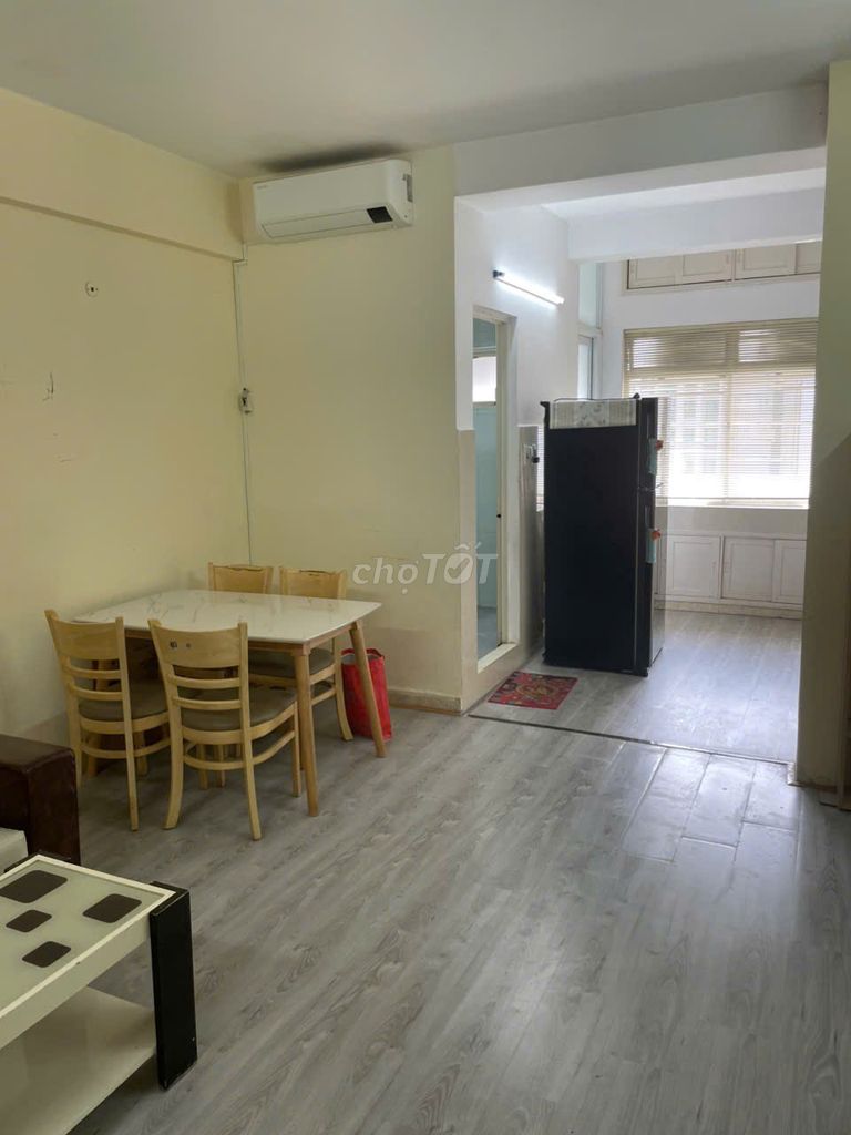 Аренда · 2 комн. · 63 м² · Quận 4, ул. Tôn Thất Thuyết
