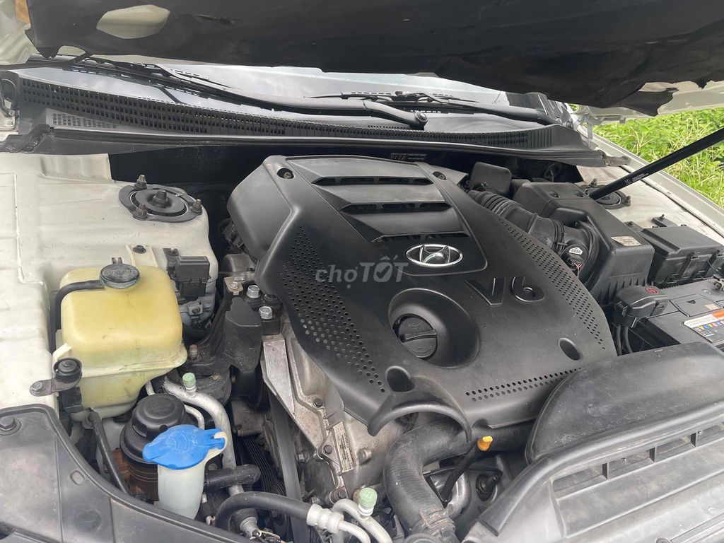 Hyundai AZERA std màu trắng. Mua bán Ô tô tại Quận Tân Bình Tp Hồ Chí Minh được đăng bởi Anh Duy hình 19