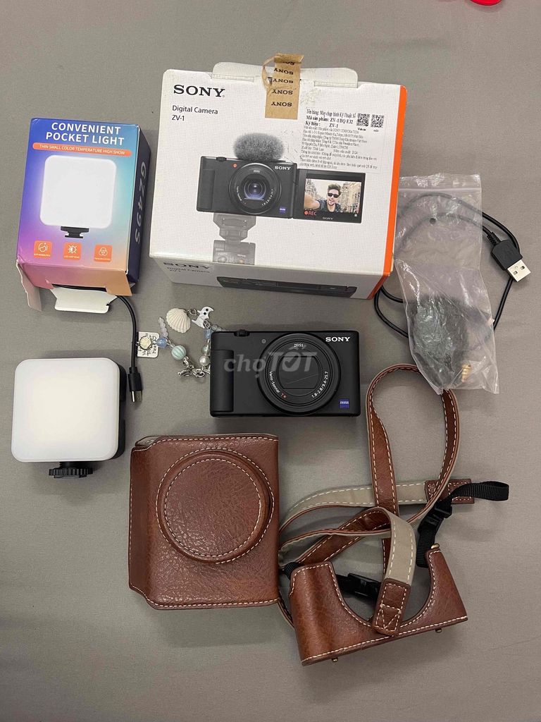 Sony ZV1, màu đen, mua mới full hộp Kyma 2025. Mua bán Máy ảnh, Máy quay tại Quận Hà Đông Hà Nội được đăng bởi Ilovewatermelon hình 1