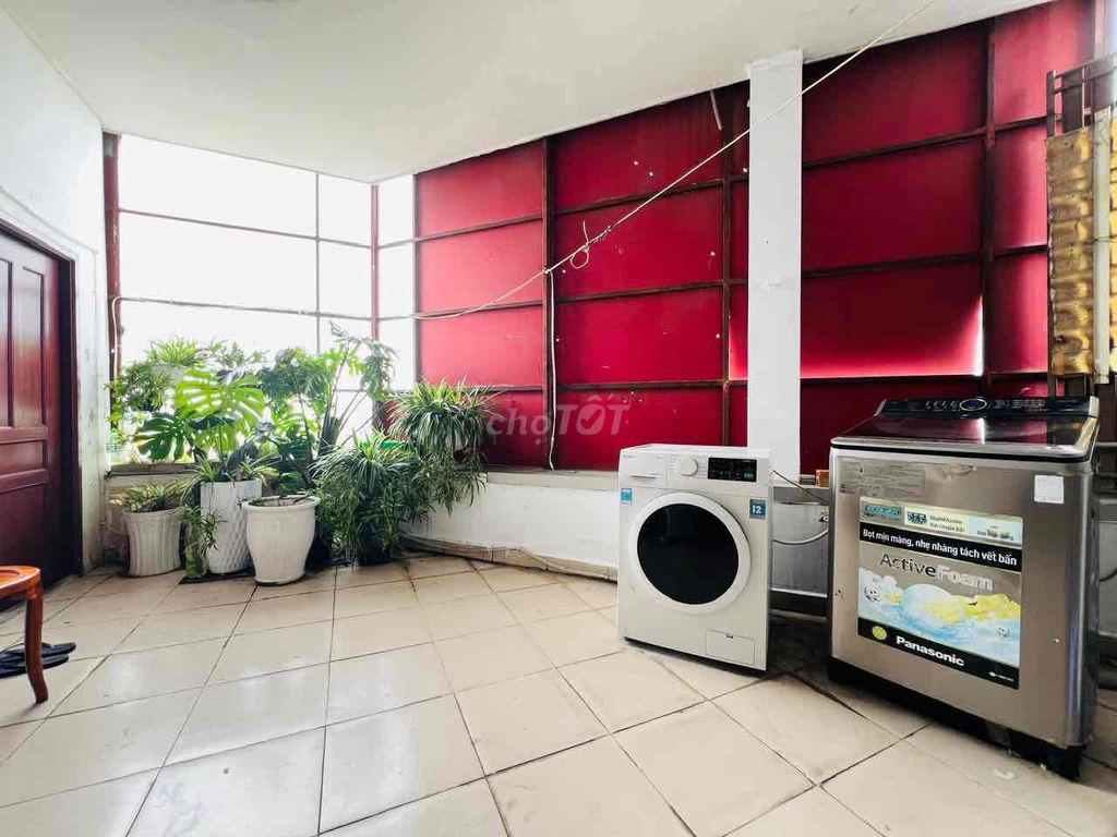 Trống 1 Phòng An Dương Vương P10 Q6_Cửa sổ thoáng_Giá chỉ 3TR3. Cho thuê phòng trọ tại Quận 6 Tp Hồ Chí Minh được đăng bởi Phạm Văn Hai hình 2