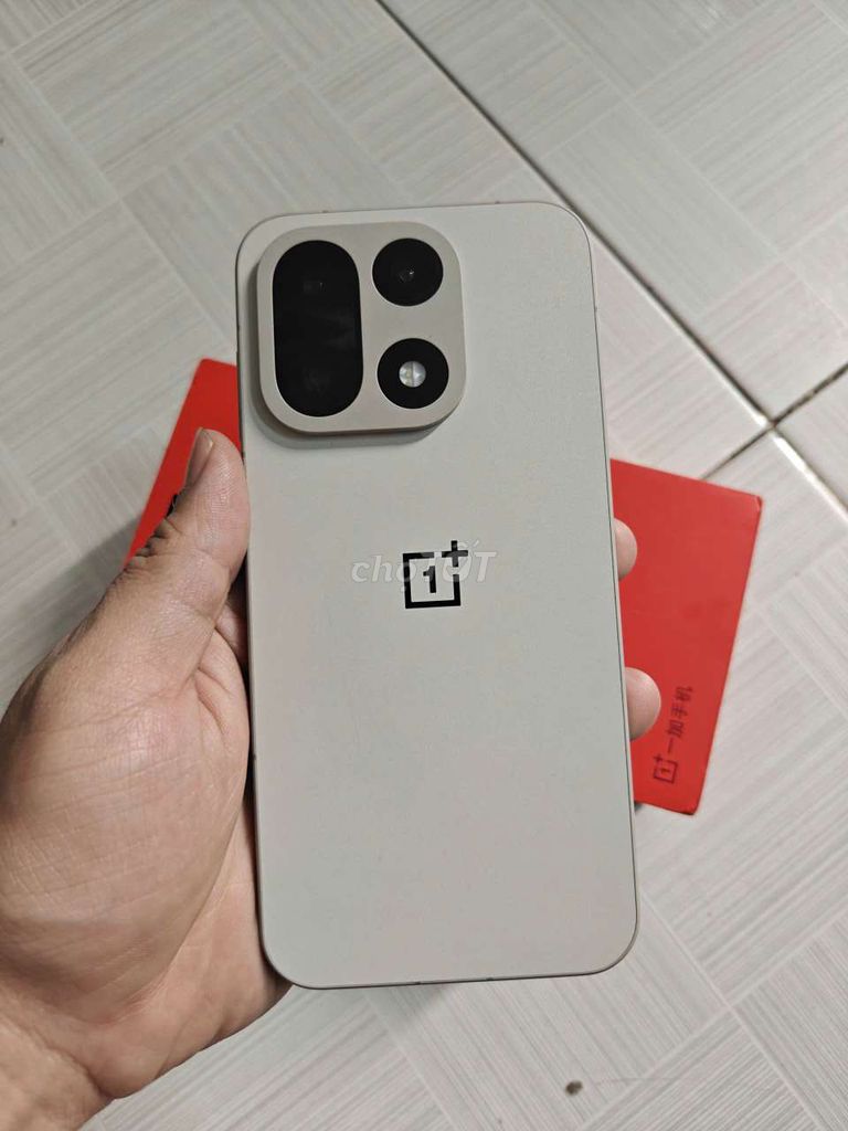 OnePlus 15 keng 99,99 pin 100% đá dán full máy. Mua bán Điện thoại tại Quận Phú Nhuận Tp Hồ Chí Minh được đăng bởi nguyễn đình phú hình 1