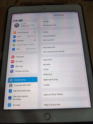 iPad pro 9.7 bản 4g +wifi tặng bao da củ sạc. Mua bán Máy tính bảng tại Huyện Đức Trọng Lâm Đồng được đăng bởi Thi Độ