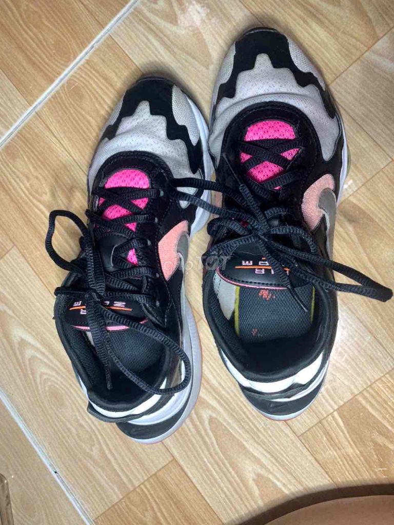 bán nike zoom real