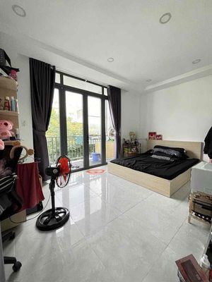 Đặng Thuỳ Trâm Studio Full Nội Thất VLU