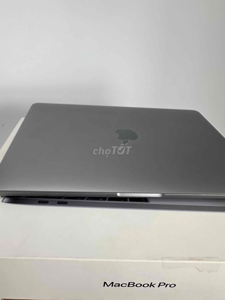 Apple MacBook Pro 13” 2019 i5 8GB/128GB. Mua bán Laptop tại Quận 8 Tp Hồ Chí Minh được đăng bởi MD hình 1