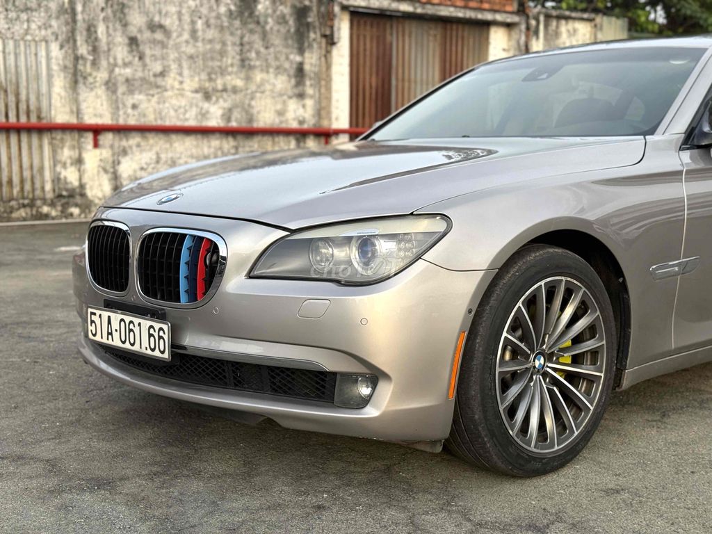 BMW 7 Series 2009 750Li F02 dkld 2011. Mua bán Ô tô tại Quận Tân Phú Tp Hồ Chí Minh được đăng bởi Lê Băng Vinh hình 7