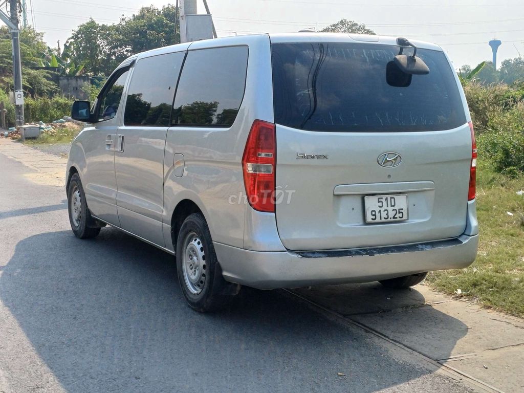 Hyundai Starex 2008 - 12345 km