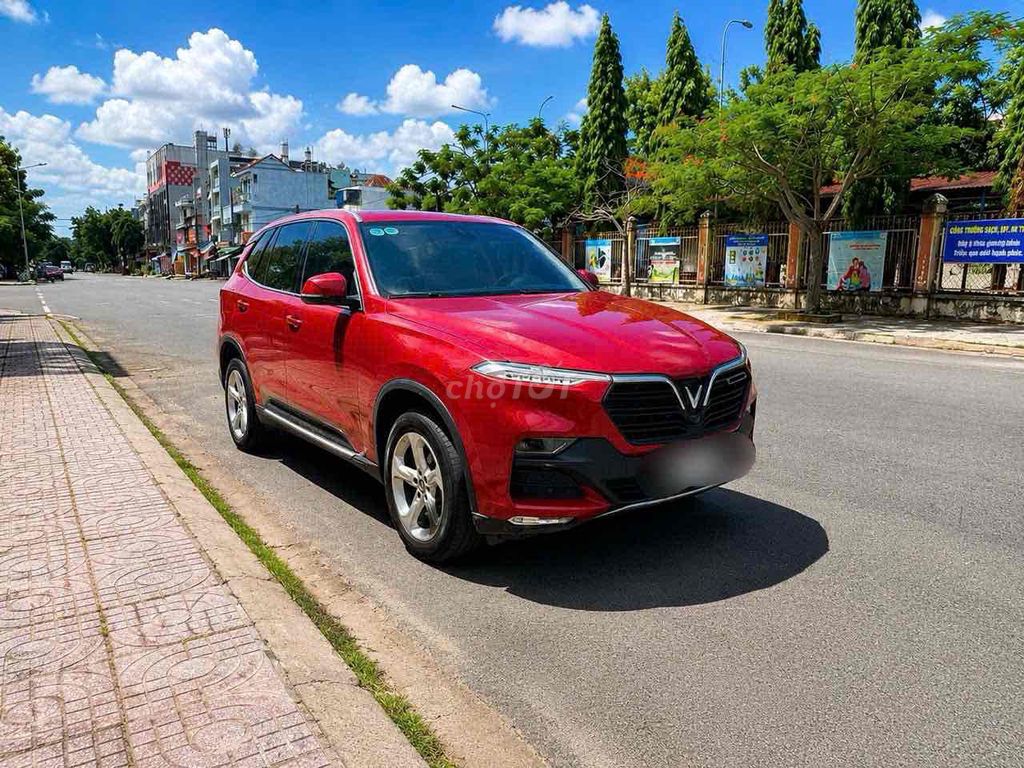 Vinfast Lux Sa 2021 photo 2