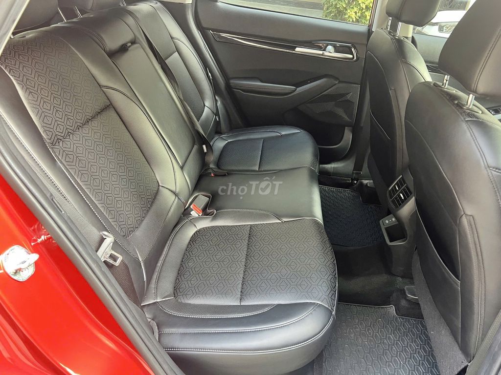 Kia Seltos 2024 Luxury 4000 km. Mua bán Ô tô tại Quận Long Biên Hà Nội được đăng bởi PHÚC LÂM  AUTO hình 10
