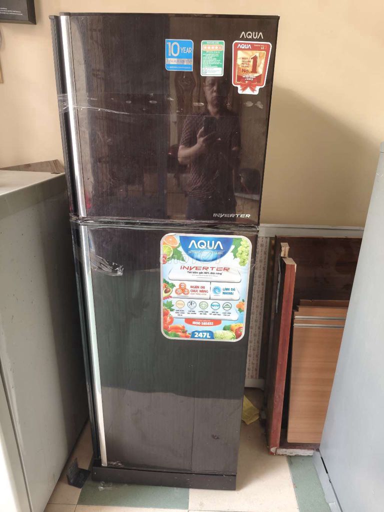 Tủ lạnh Aqua Inverter 247L Đen. Mua bán Tủ lạnh tại Quận Tân Bình Tp Hồ Chí Minh được đăng bởi huy hình 1