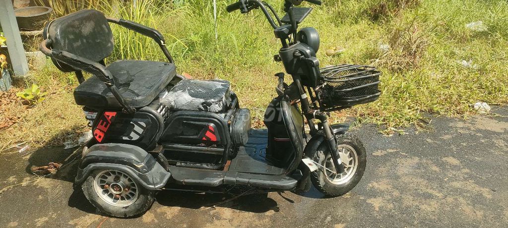 Xe điện ba bánh cho người già và tàn tật. Mua bán Xe điện tại Quận 7 Tp Hồ Chí Minh được đăng bởi Giau Nguyen hình 5