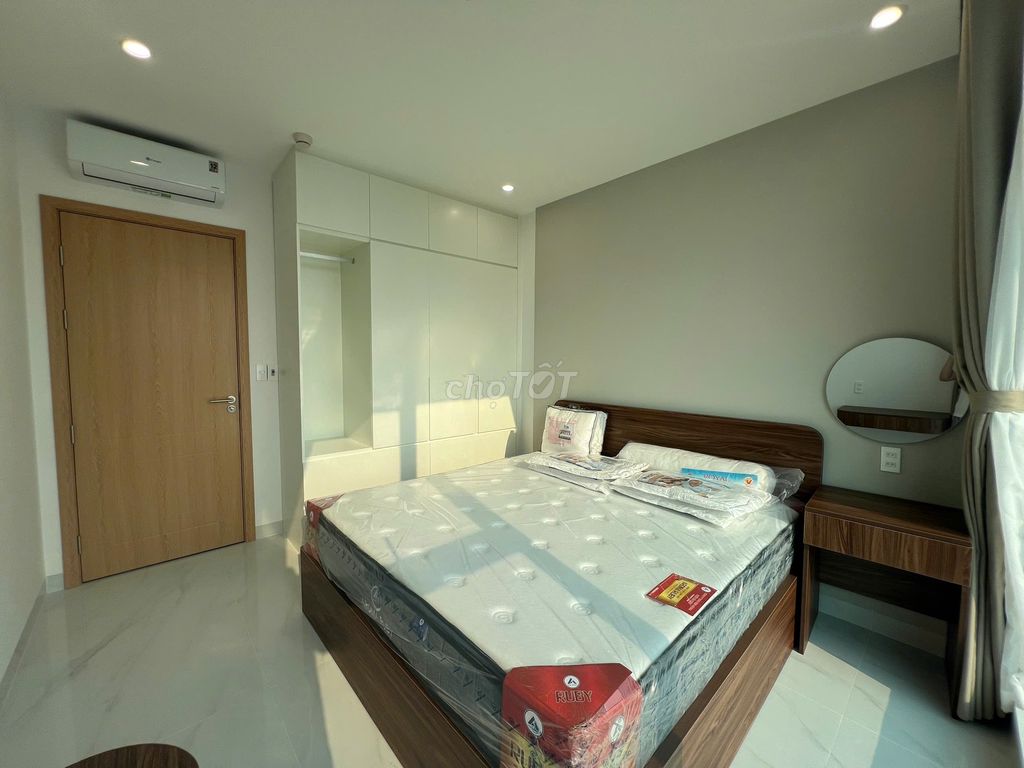 Pet-friendly 1-bedroom with a Han River view at Panoma — photo 12