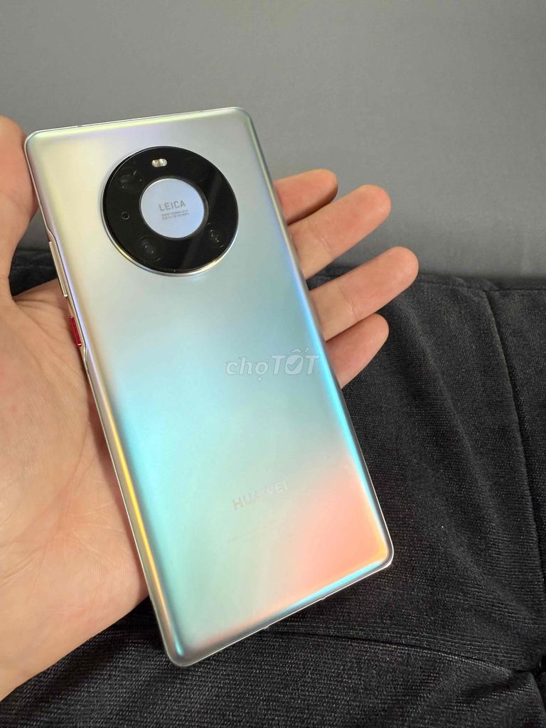 Huawei Mate 40 Pro 256GB Bạc. Mua bán Điện thoại tại Quận Bình Tân Tp Hồ Chí Minh được đăng bởi Nason Drake hình 1