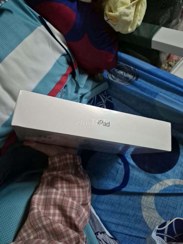 Apple iPad Gen 9 64GB Wifi Nguyên seal. Mua bán Máy tính bảng tại Thành phố Thủ Đức Tp Hồ Chí Minh được đăng bởi trường hình 1