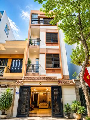 Townhouse 84 m² · 6 bed · Đường Tân Thới Nhất 17