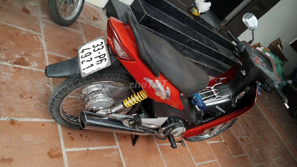Xe số Honda Wave 100 màu đỏ đã qua sử dụng. Mua bán Xe máy tại Huyện Thanh Trì Hà Nội được đăng bởi Quốc Hiệu hình 3