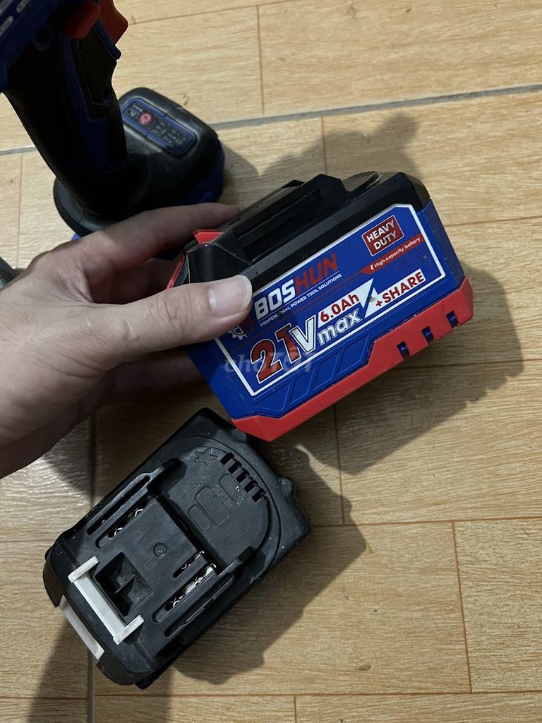 Pin máy khoan Boshun 6.0Ah 21V. Mua bán Đồ chuyên dụng, Giống nuôi trồng tại Huyện Ứng Hòa Hà Nội được đăng bởi Anh Hoa hình 1
