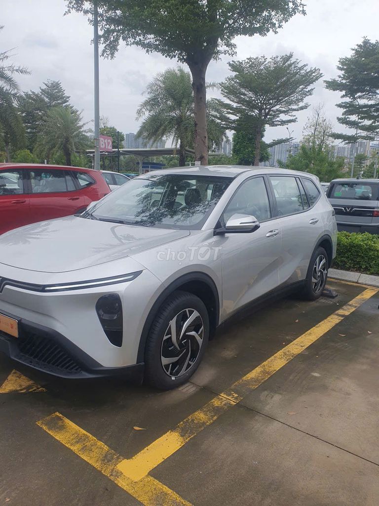 VinFast Limo Green 2025  - 0 km. Mua bán Ô tô tại Quận Cầu Giấy Hà Nội được đăng bởi Nguyễn xuân kết hình 5