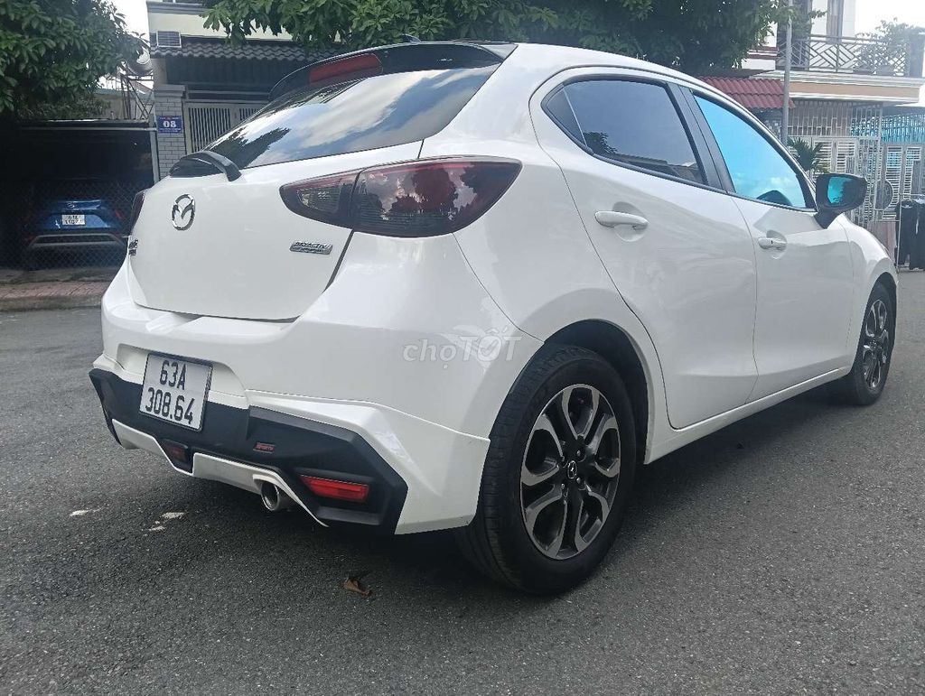 Bán Mazda2 2016 1.5 AT Hatchback Xe Đẹp Sẵn Dùng. Mua bán Ô tô tại Thành phố Biên Hòa Đồng Nai được đăng bởi Trieu Nguyen hình 5