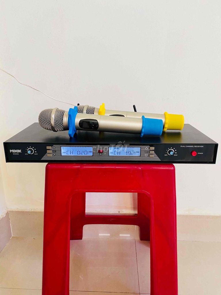 Micro ko dây bãi MBOX M-3000.. Mua bán Tivi, Âm thanh tại Thành phố Huế Thừa Thiên Huế được đăng bởi Nguyen Quoc Thanh hình 1