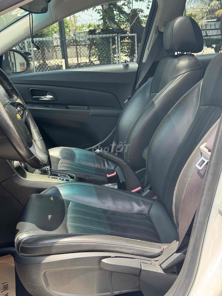Chevrolet Cruze 2016 LTZ 1.8 AT - 80000 km. Mua bán Ô tô tại Quận 8 Tp Hồ Chí Minh được đăng bởi Cửa hàng ô tô cũ TRUST CARS hình 14